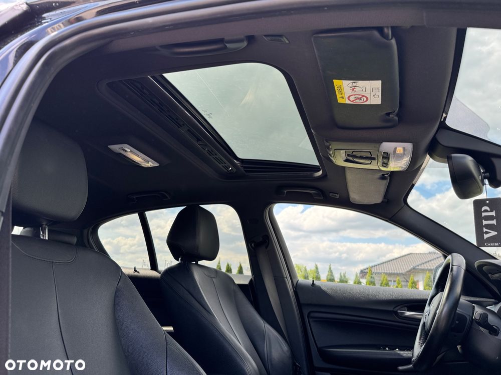 BMW Seria 1 120d Sport-Aut Sport Line - 32