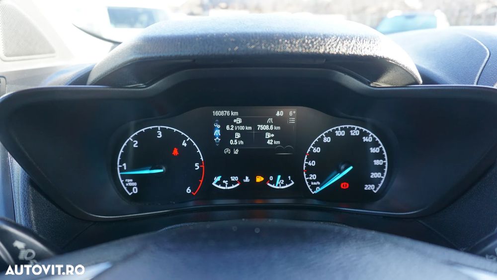 Ford Tourneo Connect Grand 1.5 TDCi Start/Stop Titanium - 21