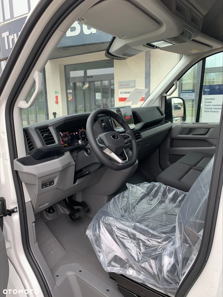 MAN TGE 3.180 4X4 SB - 9