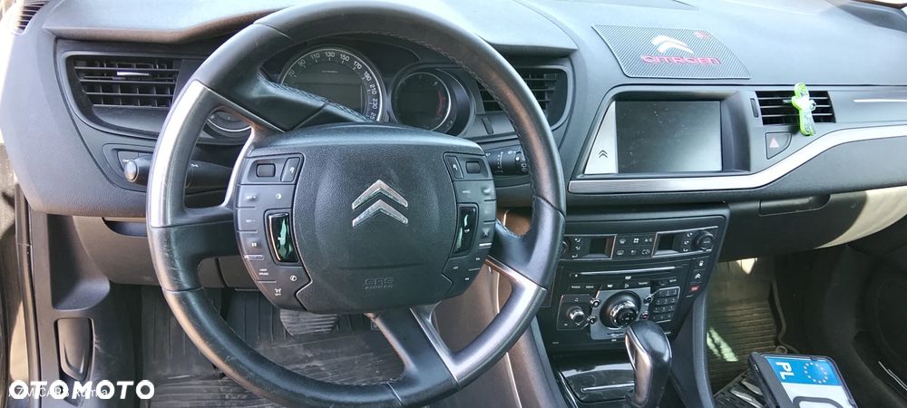 CITROEN C5 2.2 HDI 204KM - 8