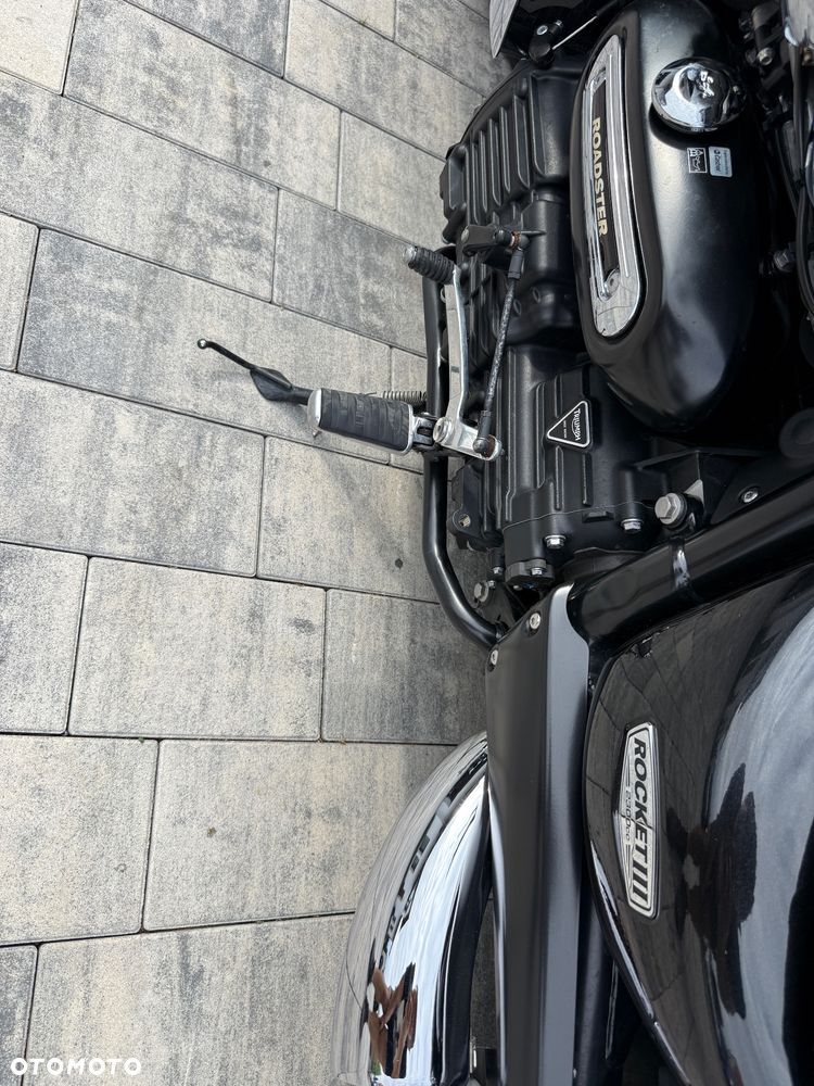 Triumph Rocket - 8