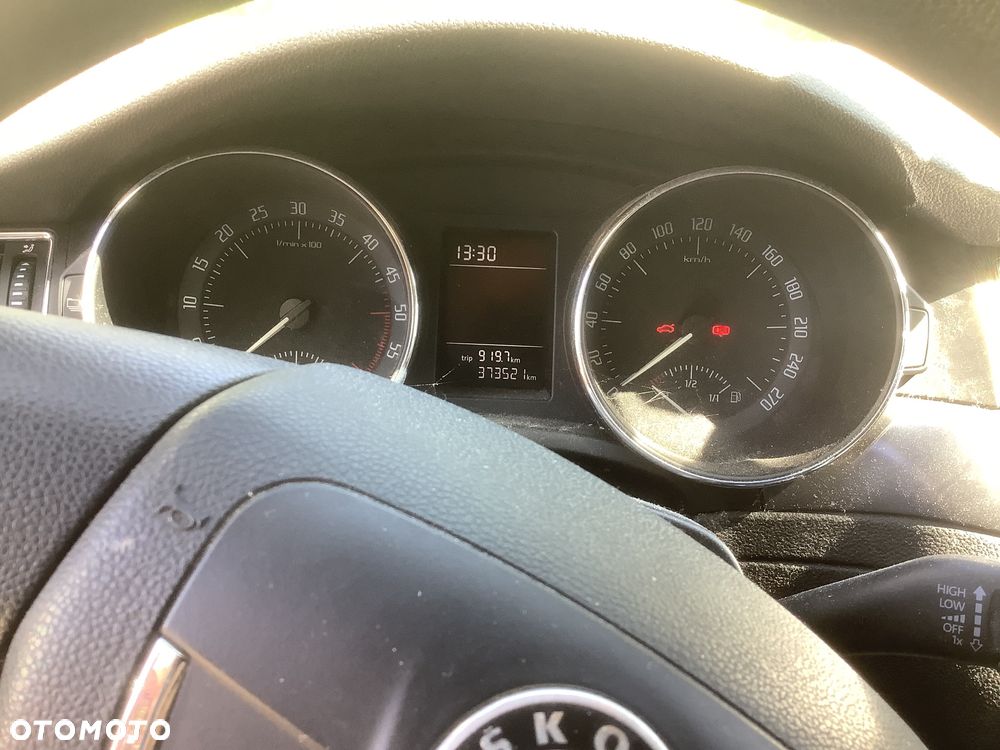 Skoda Superb 1.6 TDI Comfort - 12