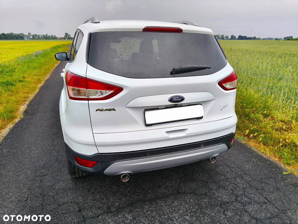 Ford Kuga 2.0 TDCi FWD Titanium - 12