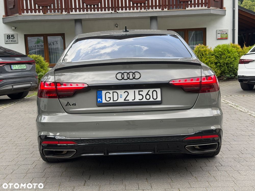 Audi A4 Limousine - 3