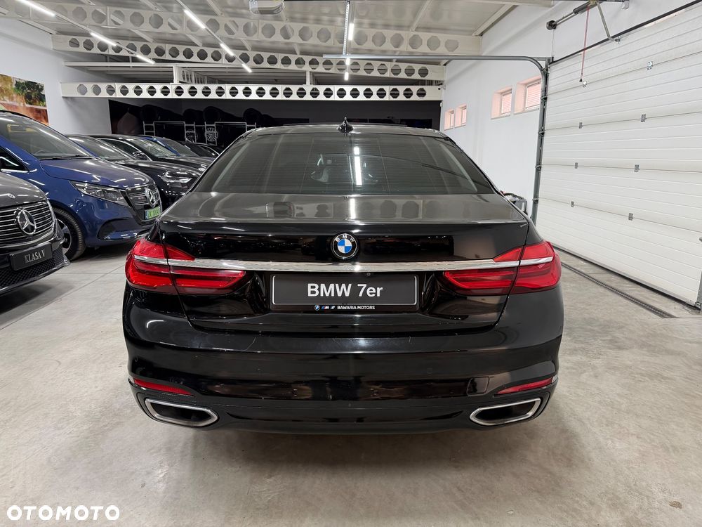 BMW Seria 7 740Li - 9