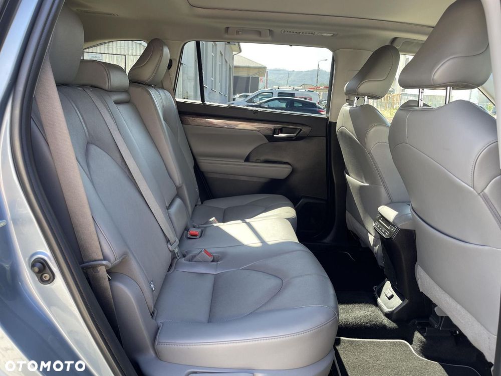 Toyota Highlander - 14