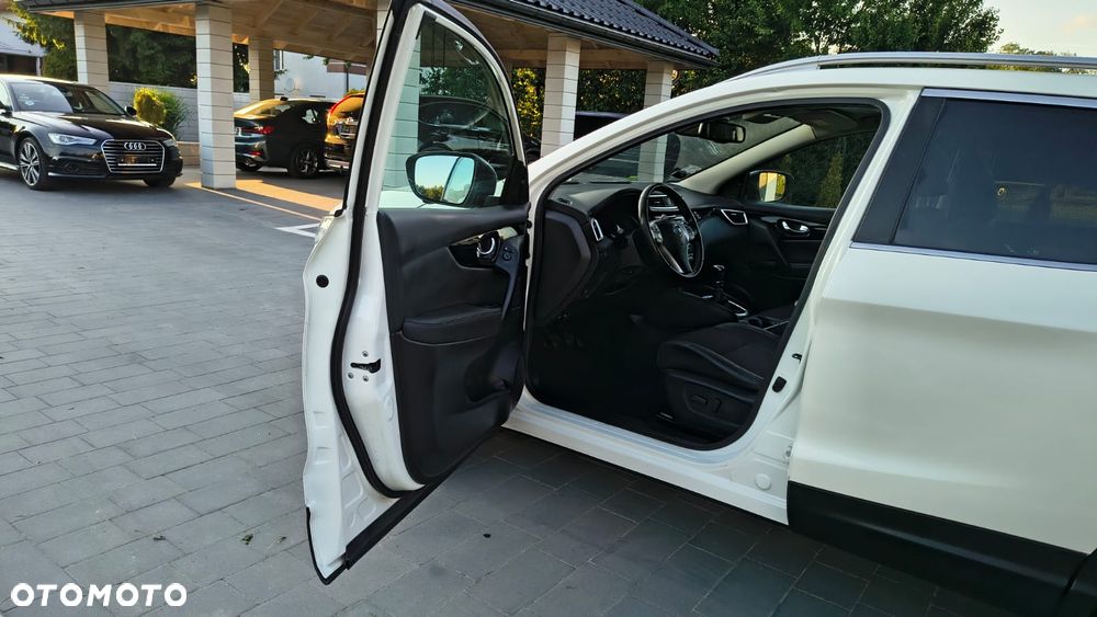 Nissan Qashqai - 13