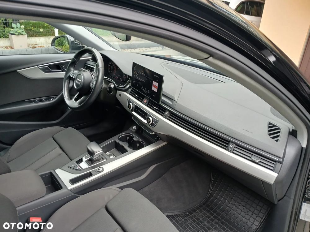 Audi A4 Limousine 35 TFSI mHEV Advanced S tronic - 13