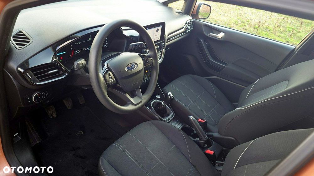 Ford Fiesta - 9