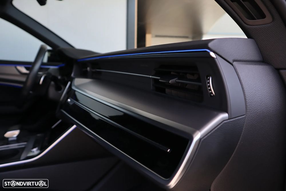 Audi A6 Avant 40 TDI S tronic S line - 18