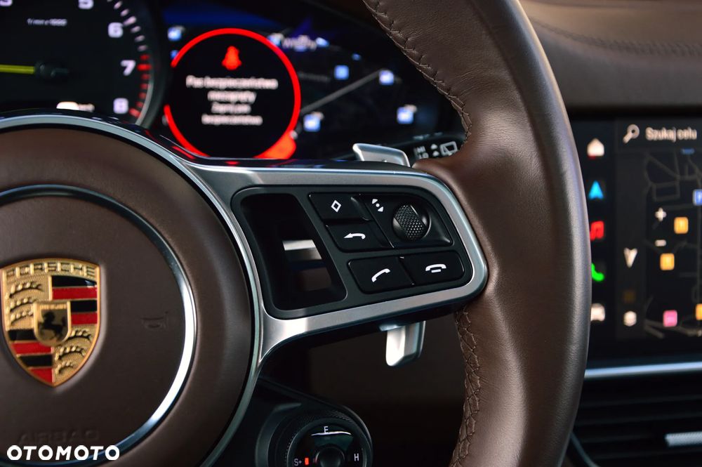 Porsche Cayenne E-Hybrid Platinum Edition - 29