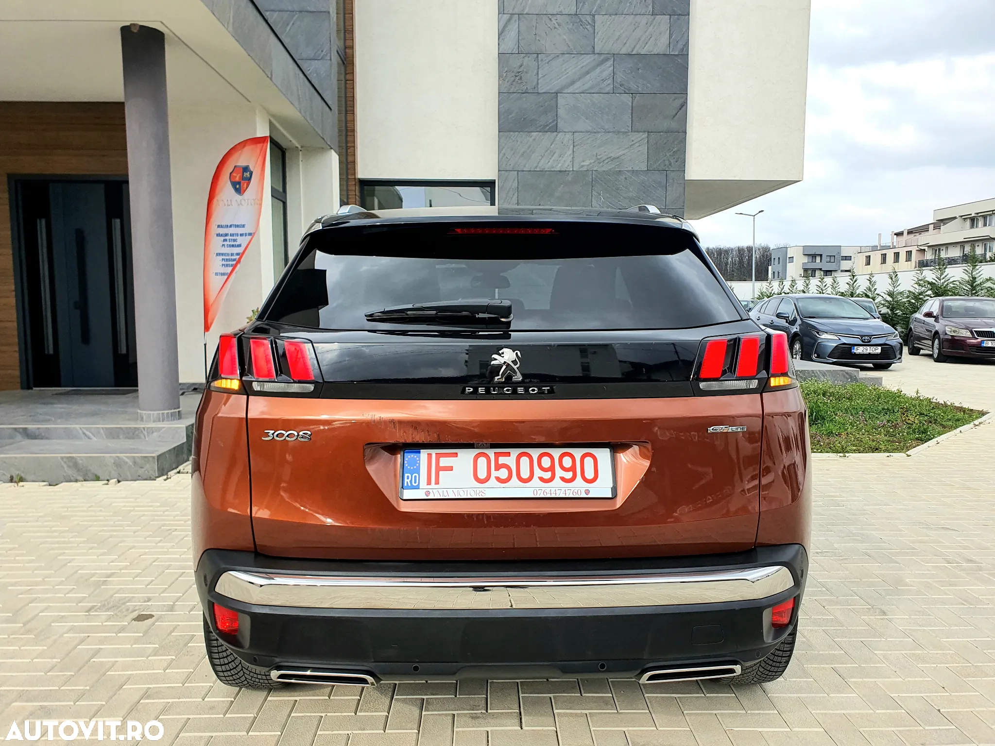 Peugeot 3008 PureTech 130 Stop & Start GPF EAT8 GT - 8