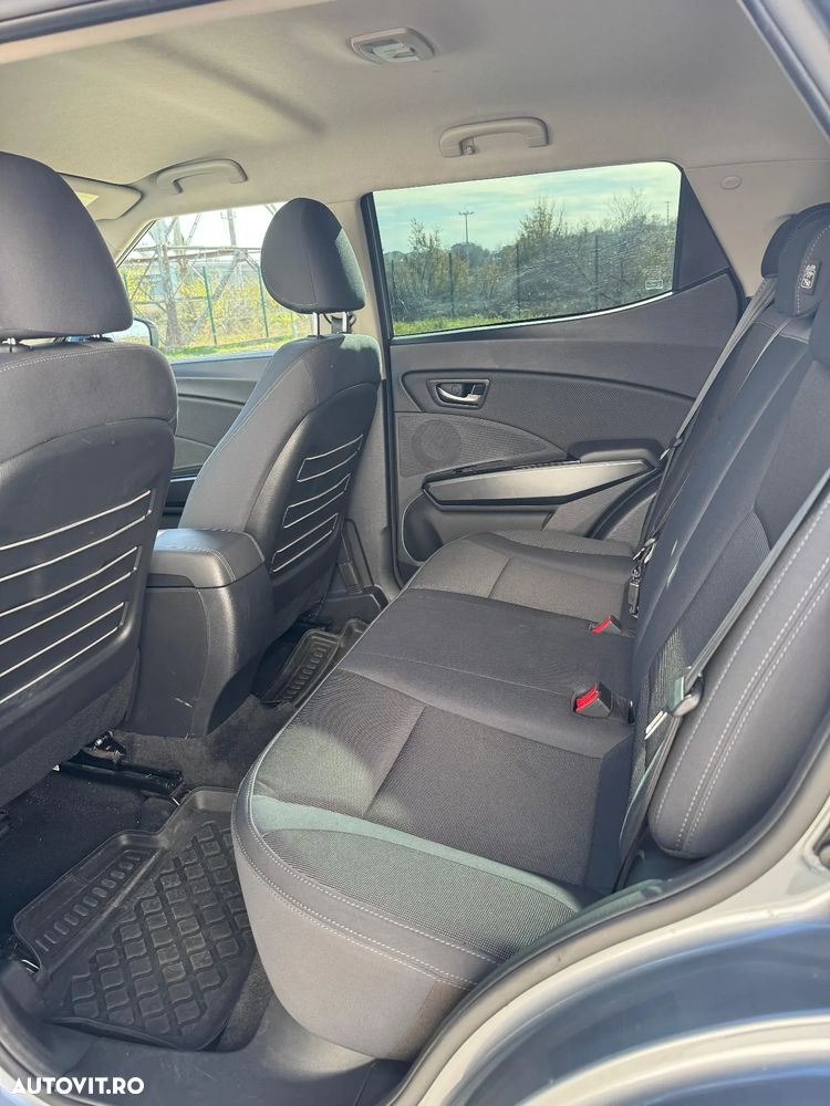 SsangYong Tivoli 1.5 GDI  Turbo STYLE - 6