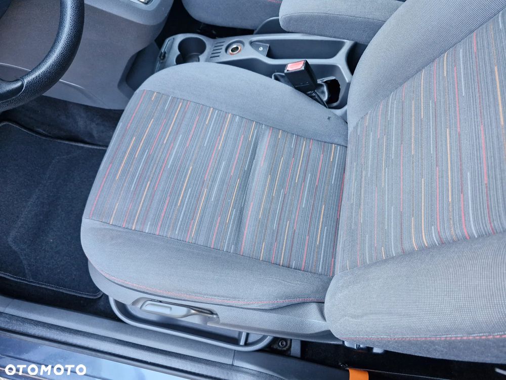 Ford C-MAX 1.6 Gold X - 20