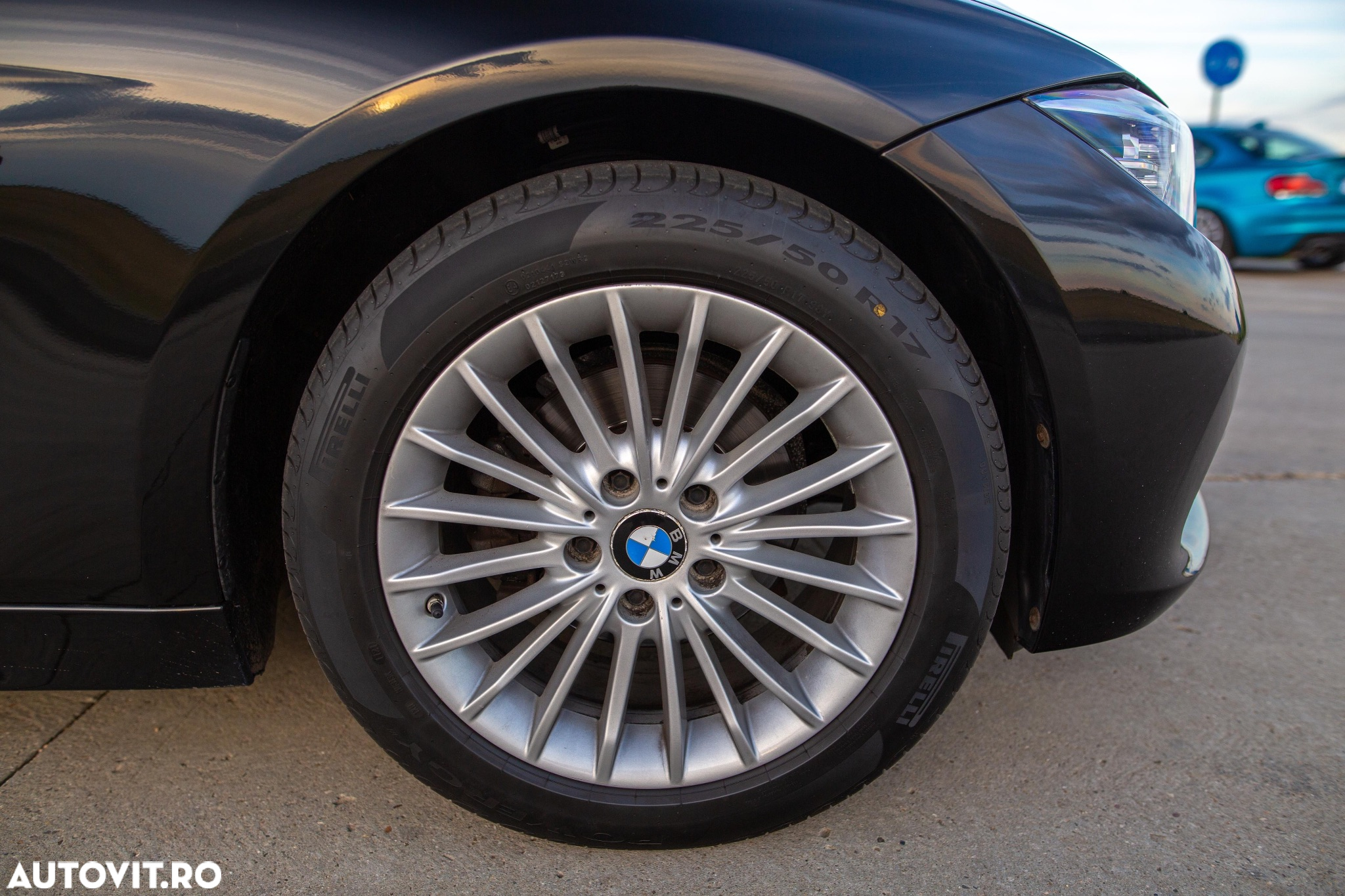 BMW Seria 3 318d Touring Aut. Luxury Line - 13