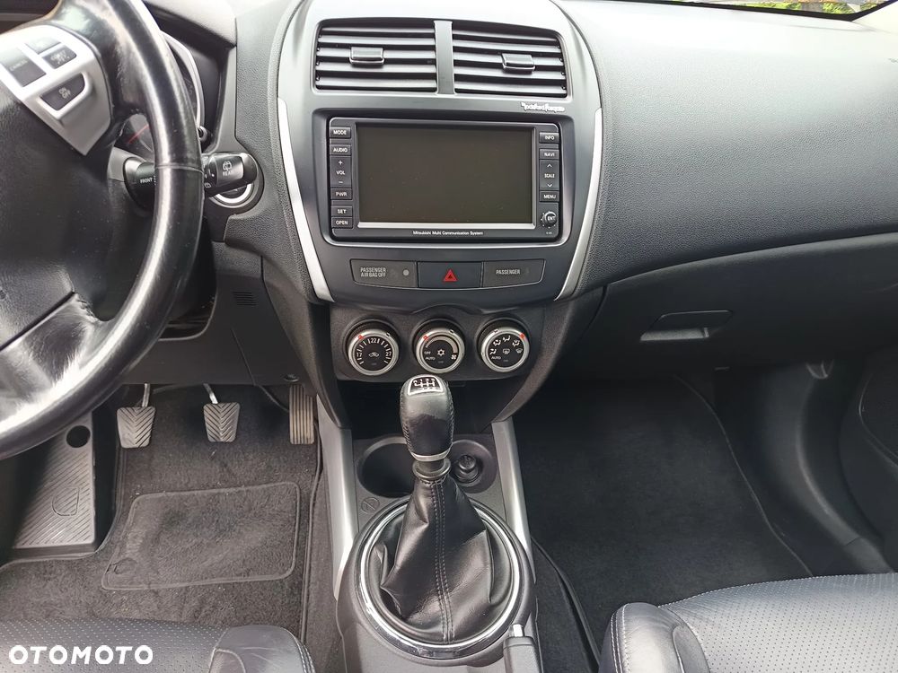 Mitsubishi ASX 1.8 DID Instyle NAVI 4WD AS&G - 12