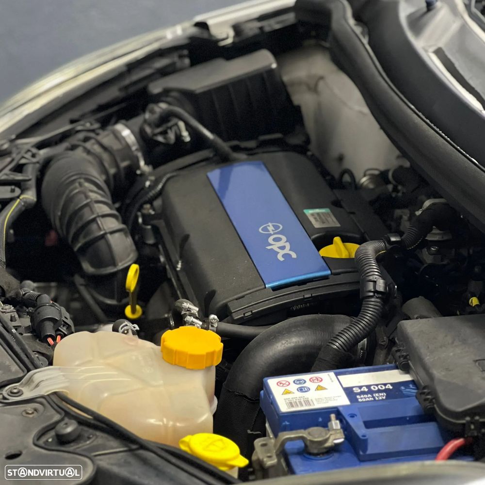 Opel Corsa 1.6 Turbo OPC - 7