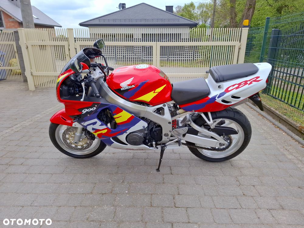 Honda CBR - 36