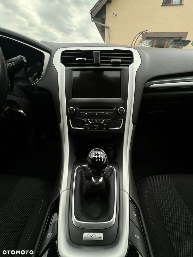 Ford Mondeo 2.0 EcoBlue Titanium - 17