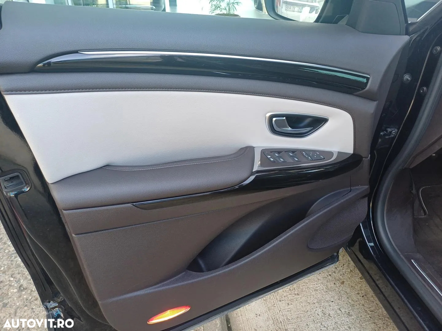 Renault Espace BLUE dCi 200 EDC BUSINESS EDITION - 9