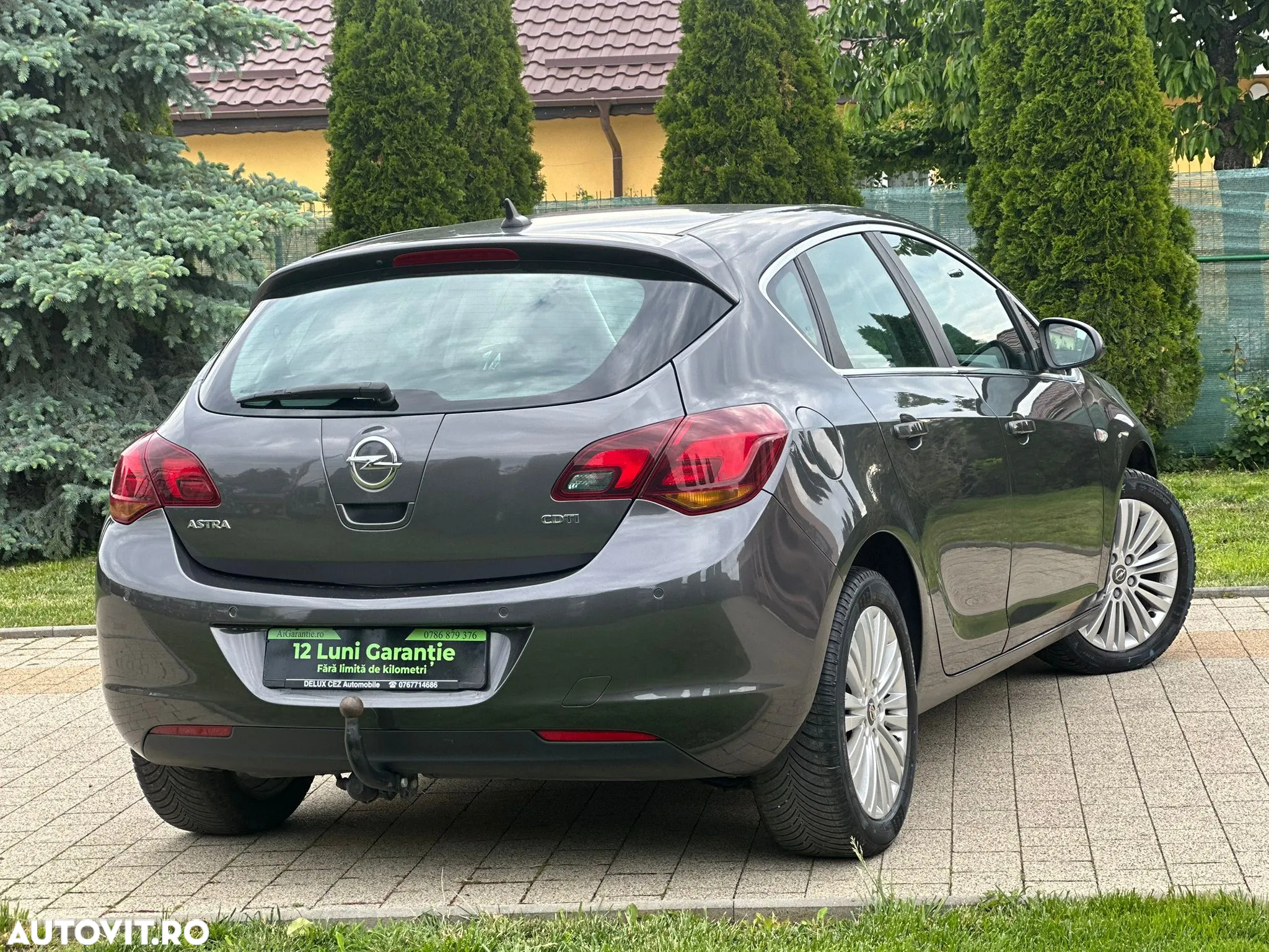 Opel Astra 1.7 CDTI Cosmo - 3
