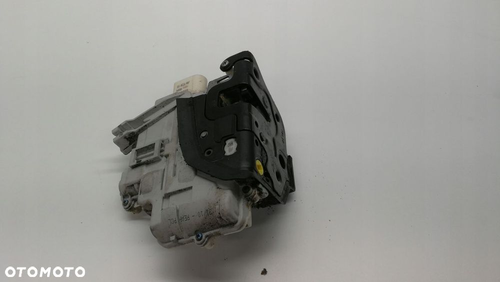 ZAMEK DRZWI LEWY TYŁ AUDI Q7 4L 3C4839015C - 5
