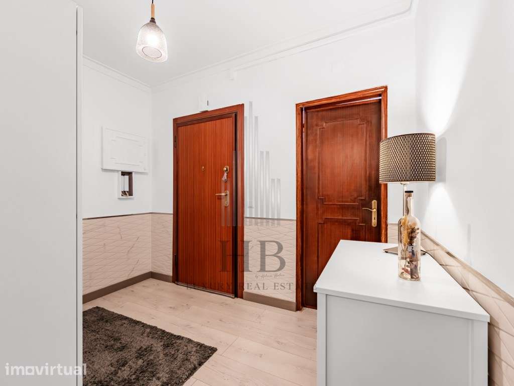 Apartamento T2 Renovado com Arrecadação | Vale Flores | Sintra - Grande imagem: 3/30