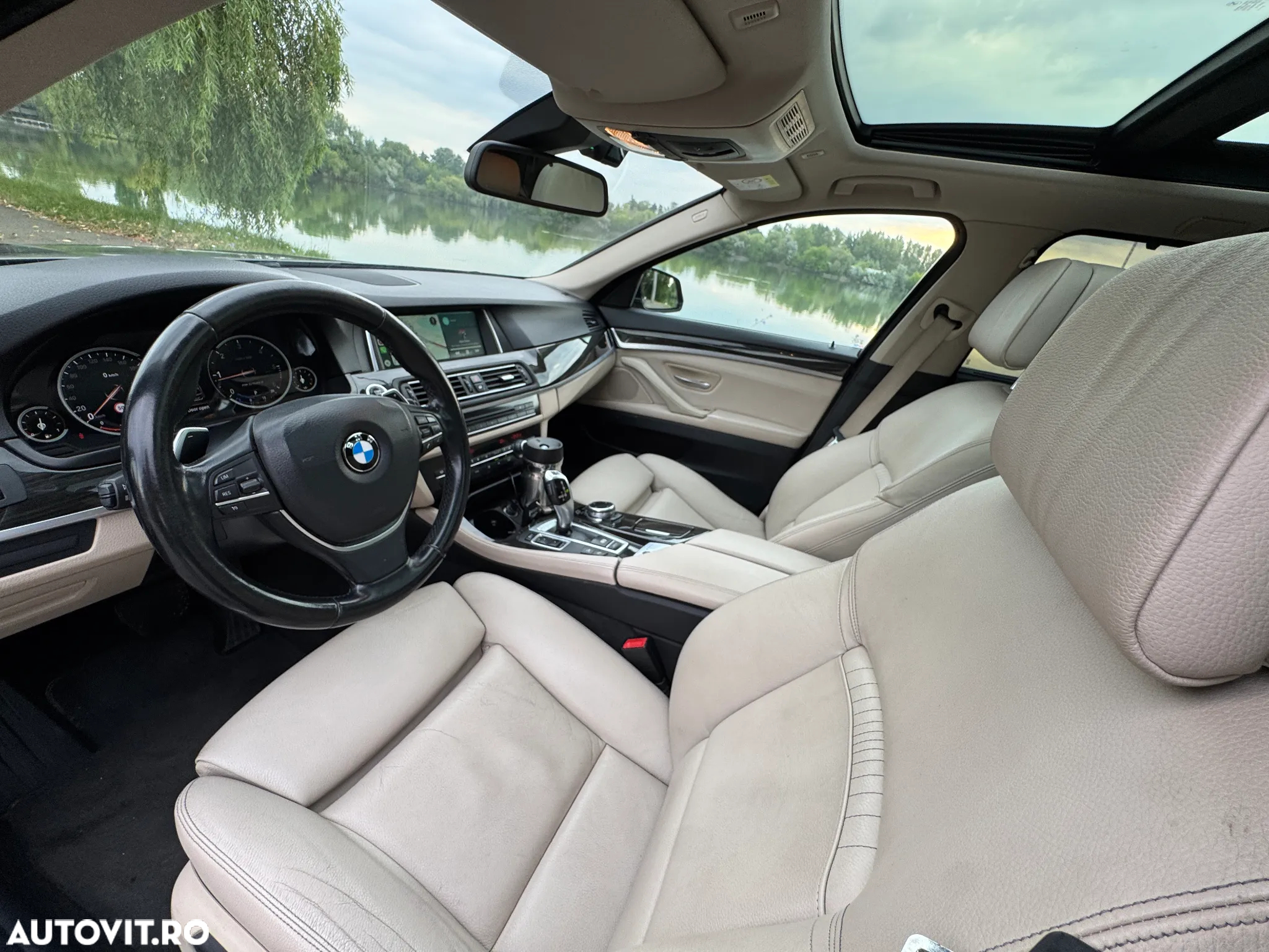 BMW Seria 5 520d xDrive - 9