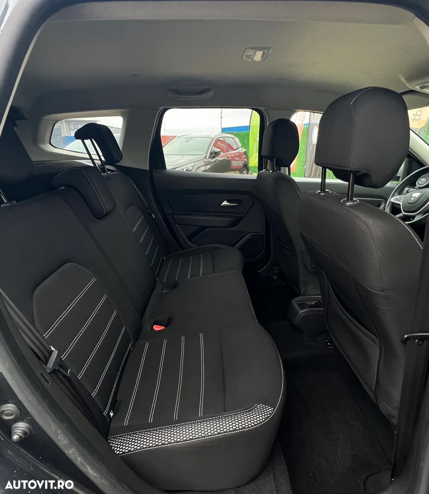 Dacia Duster 1.6 SCe Prestige jante 17" - 17