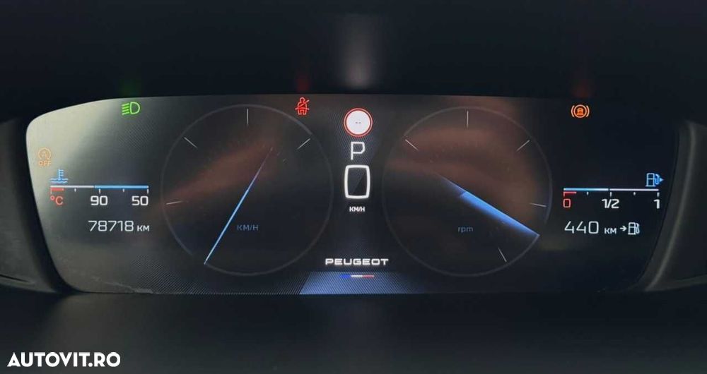 Peugeot 308 1.5L BlueHDI 130 S&S EAT8 Allure - 24