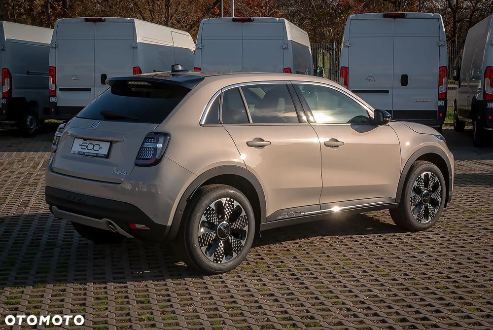 Fiat 600 1.2 Turbo La Prima eDCT - 7