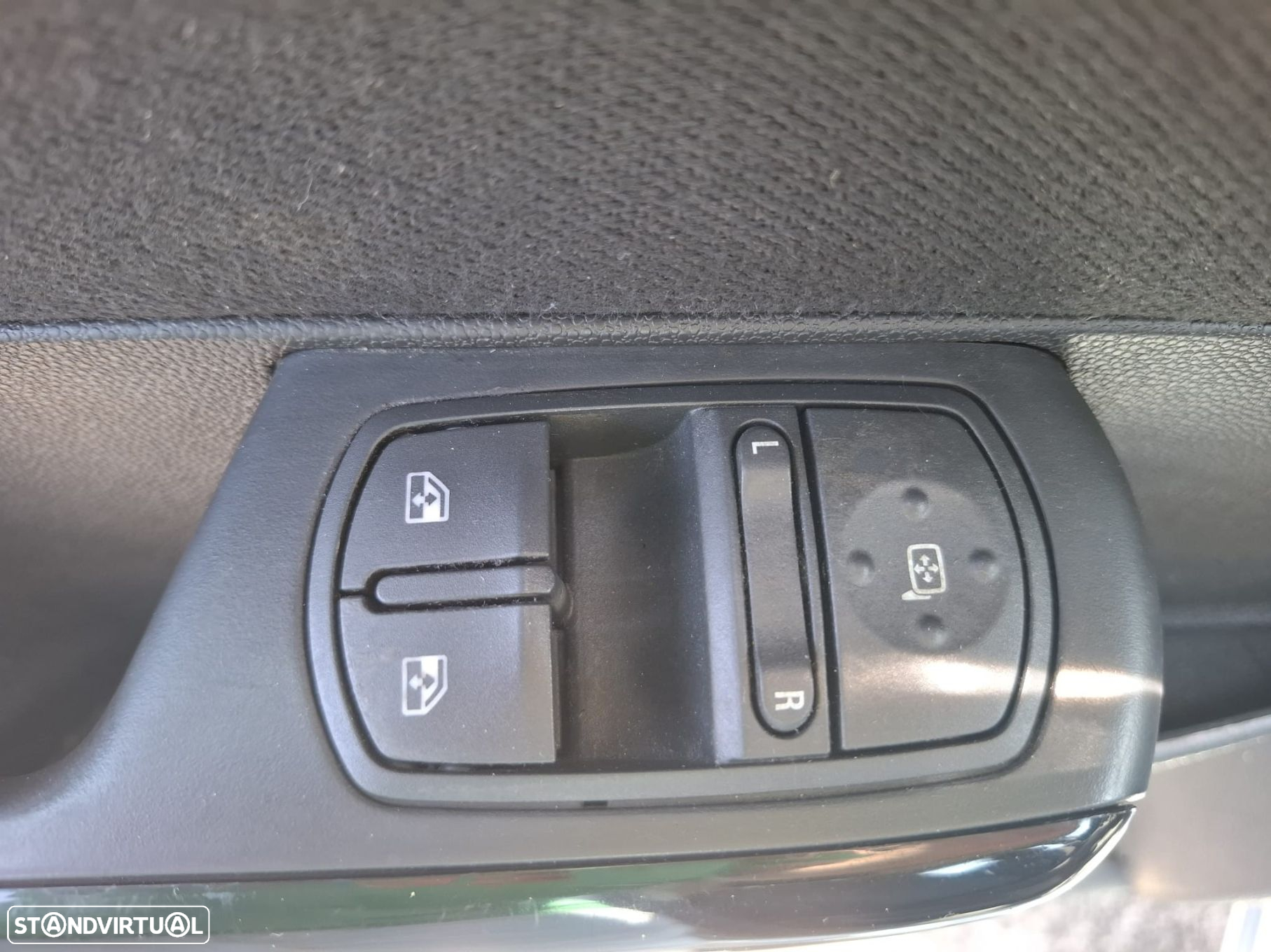 Opel Corsa 1.2 Go! FlexFuel - 28