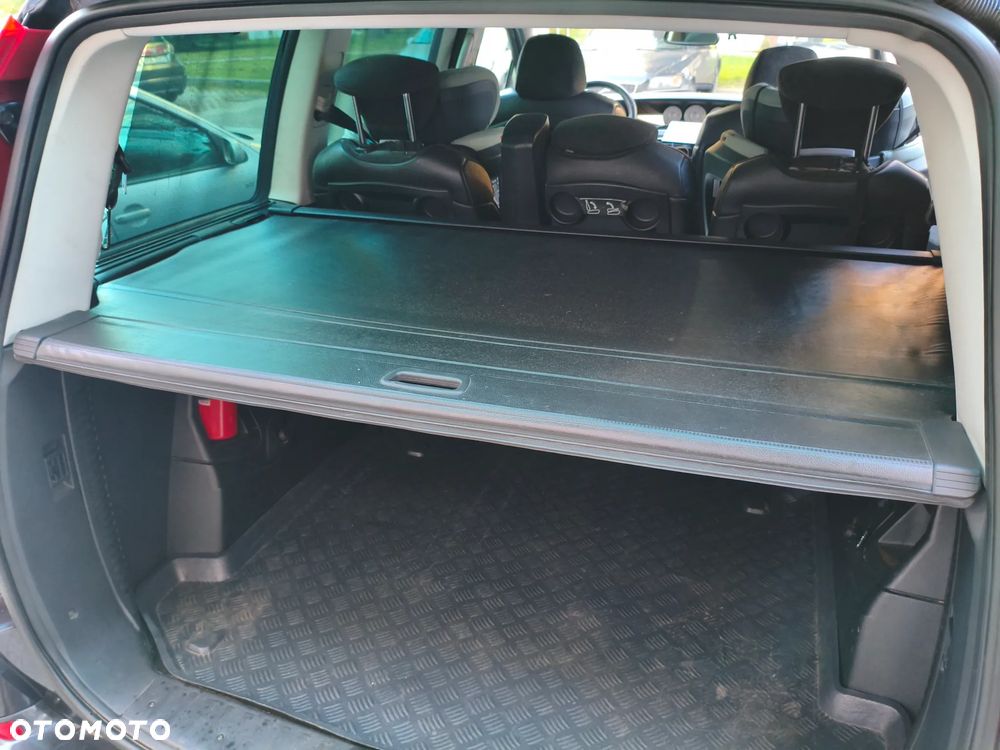 Citroën C8 HDi 165 Exclusive - 14
