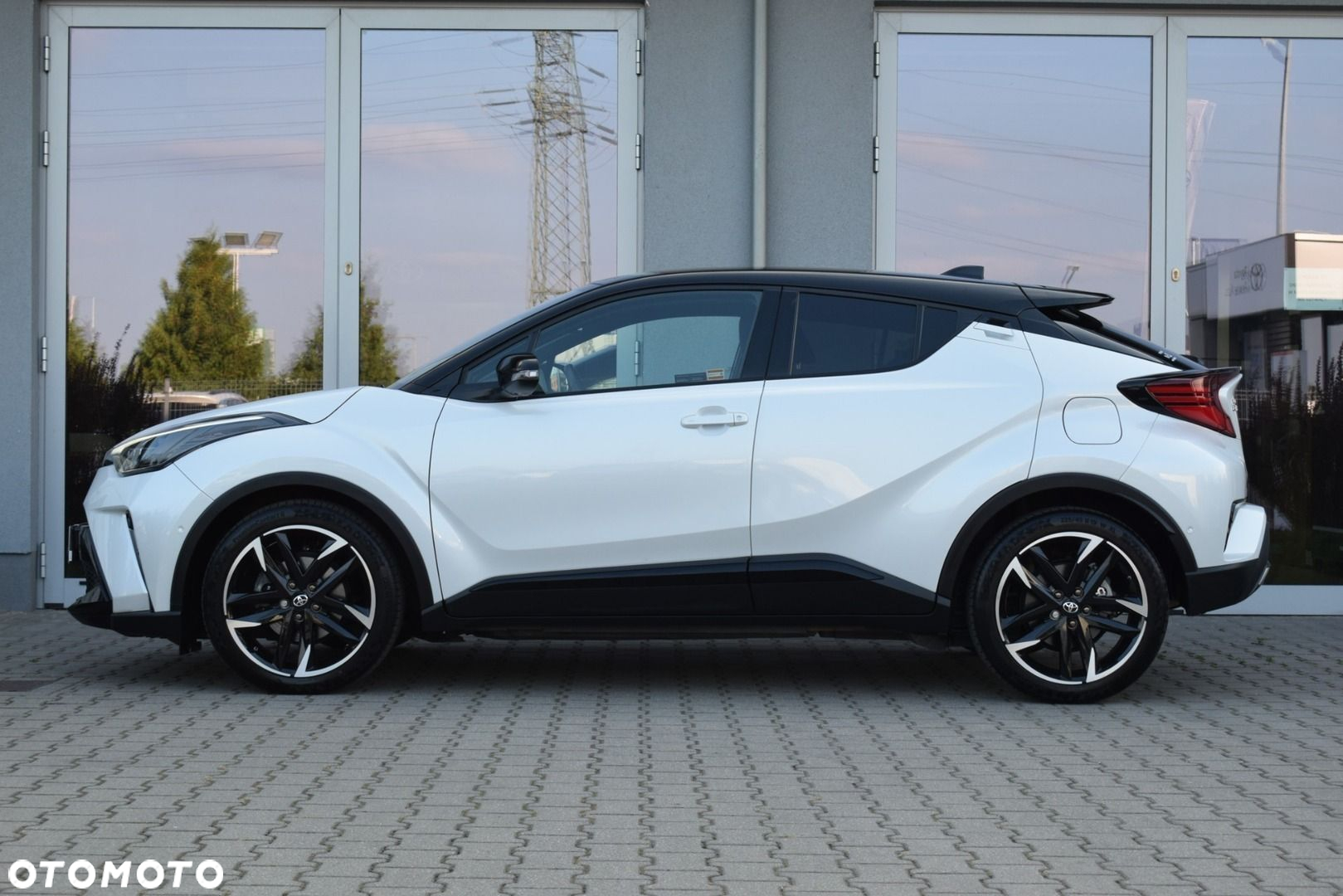 Toyota C-HR - 5
