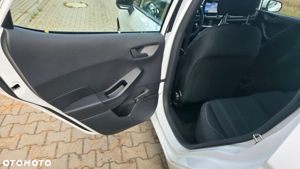 Ford Fiesta 1.1 Connected ASS - 9