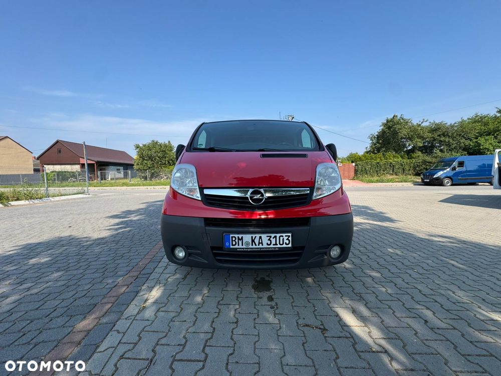 Opel Vivaro - 9