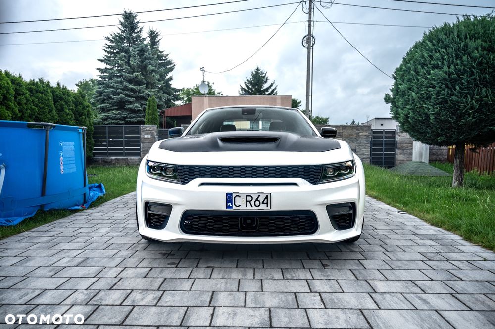 Dodge Charger 6.4 Scat Pack Widebody - 3
