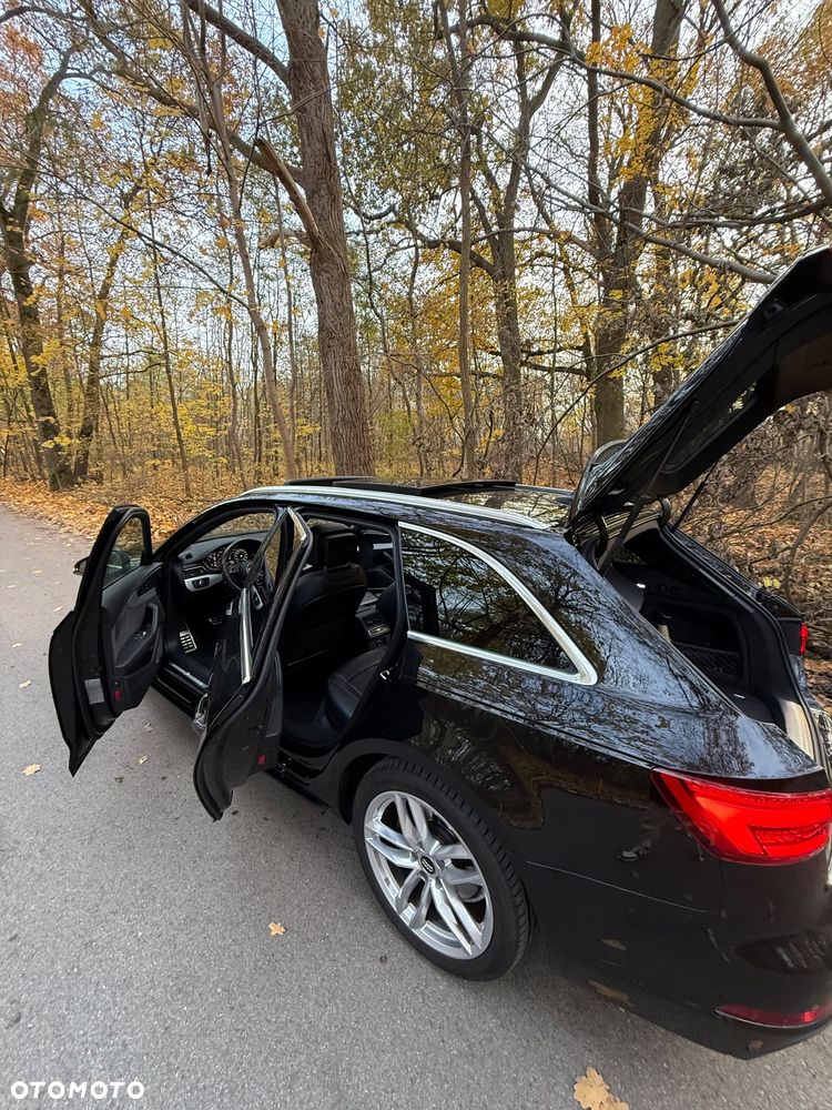 Audi A4 Avant 2.0 TDI Quattro S tronic - 11