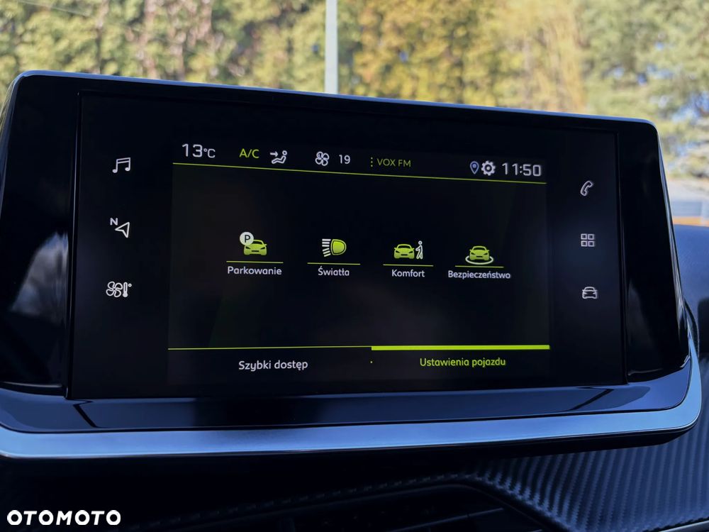 Peugeot 2008 1.5 BlueHDi Allure Pack S&S EAT8 - 26