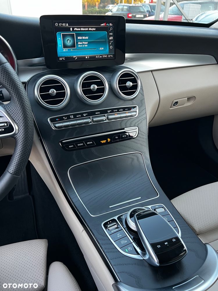 Mercedes-Benz Klasa C 200 4MATIC 9G-TRONIC - 13
