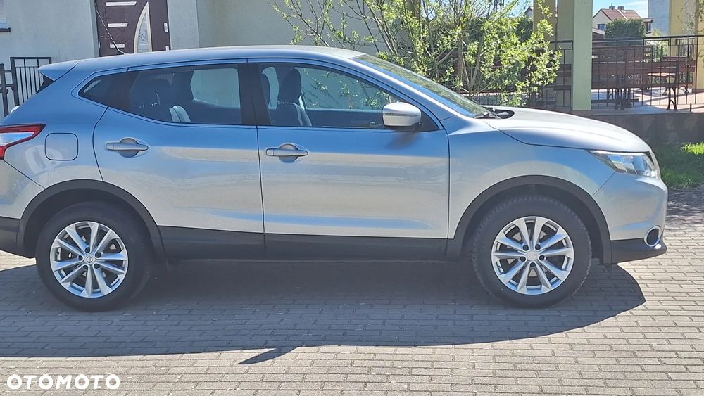 Nissan Qashqai 1.2 DIG-T 360 - 6