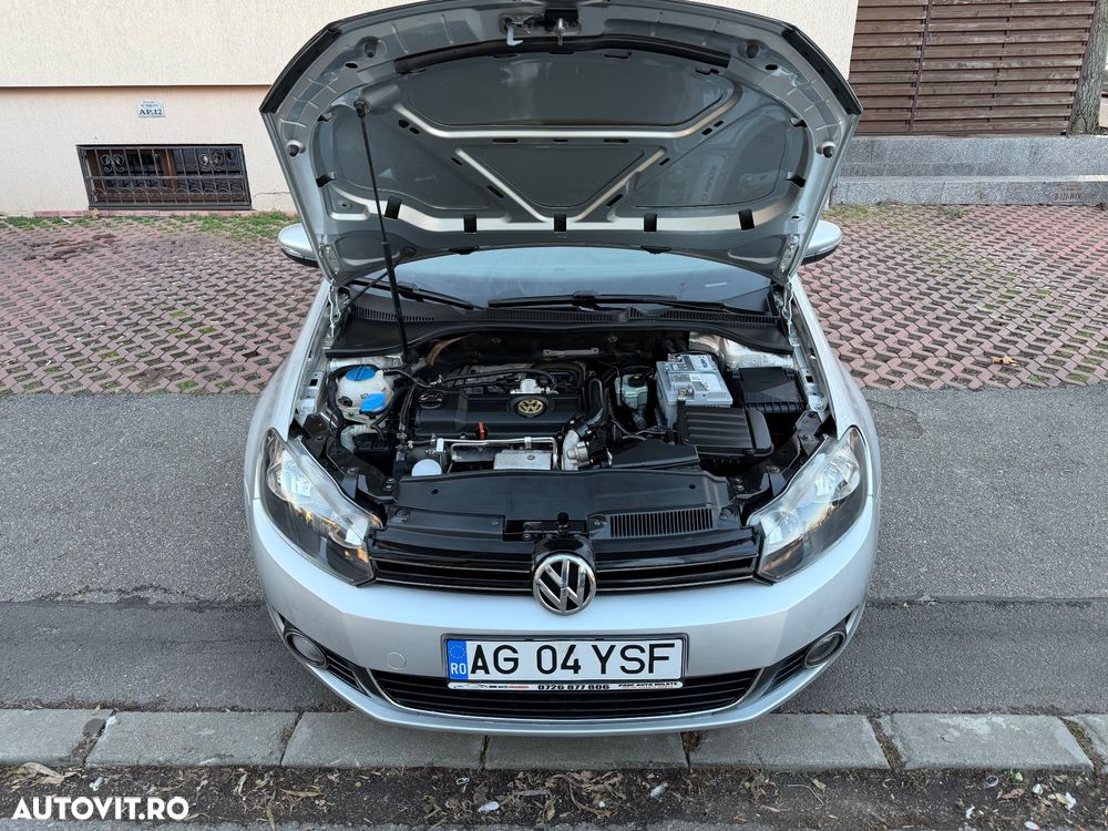 Volkswagen Golf - 10