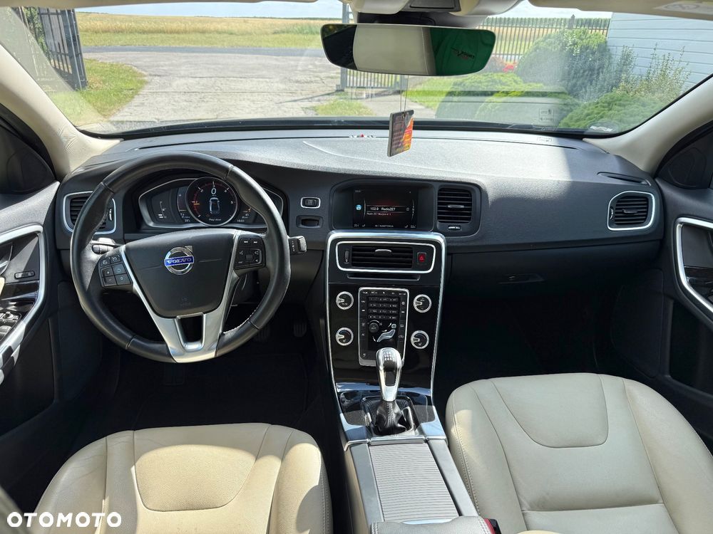 Volvo S60 D3 Drive-E R-Design Momentum - 24