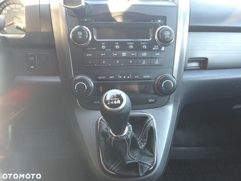 Honda CR-V - 10