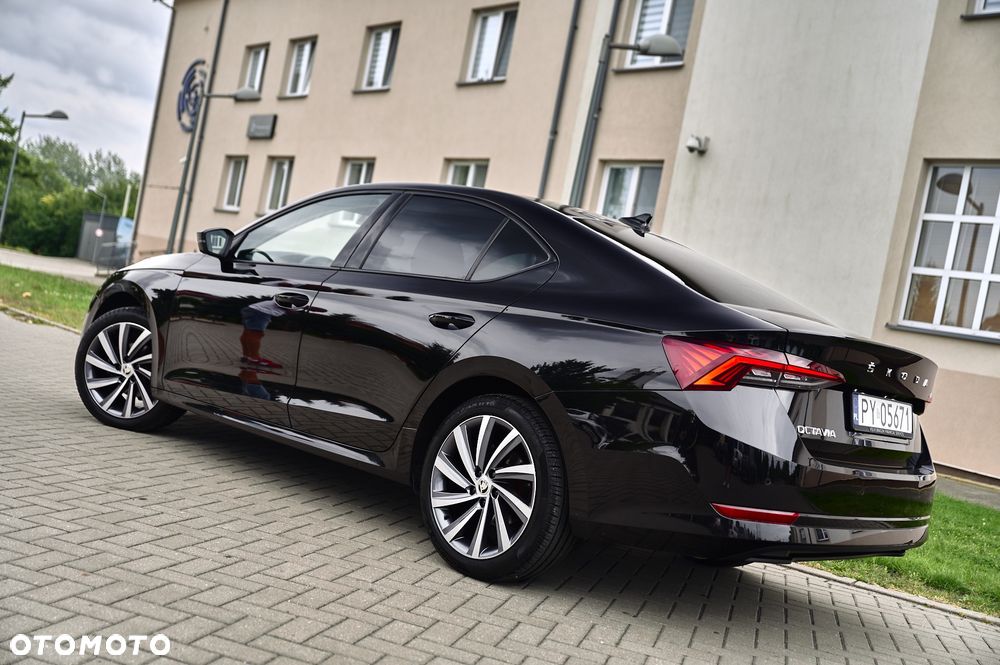 Skoda Octavia 2.0 TDI Ambition DSG - 6