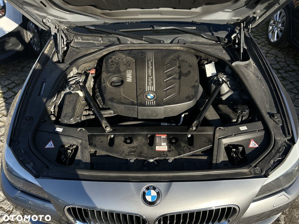 BMW Seria 5 - 38