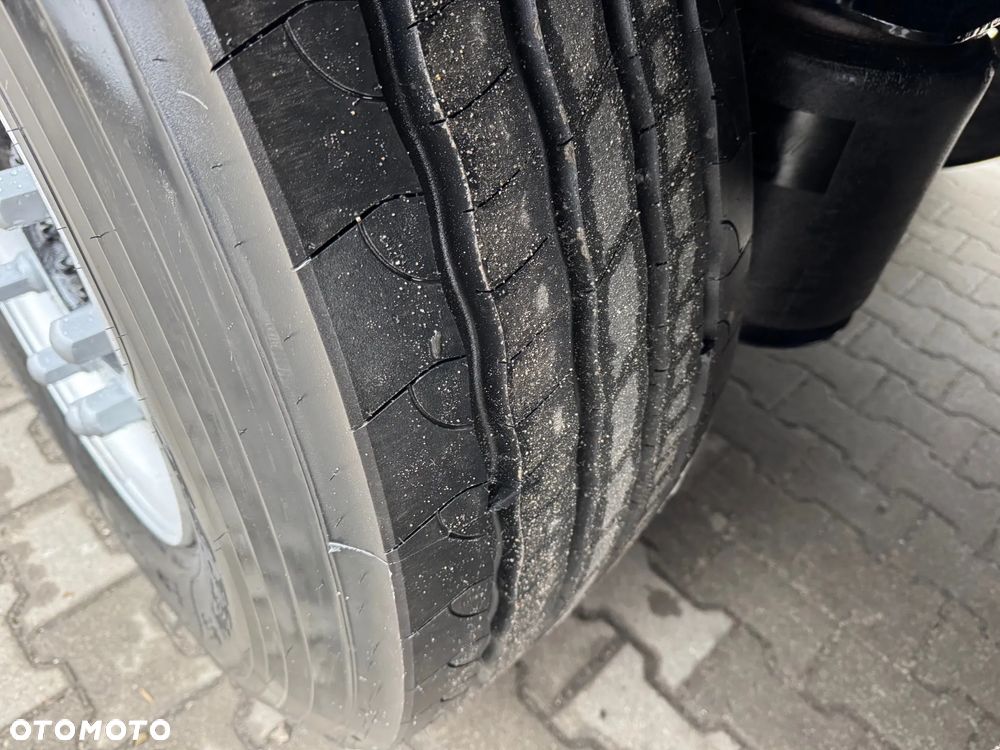 Krone Doppelstock, Thermo King SLXi 300 - 26