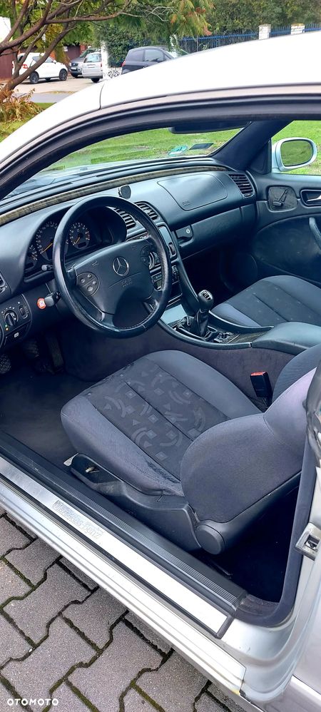 Mercedes-Benz CLK 200 - 6