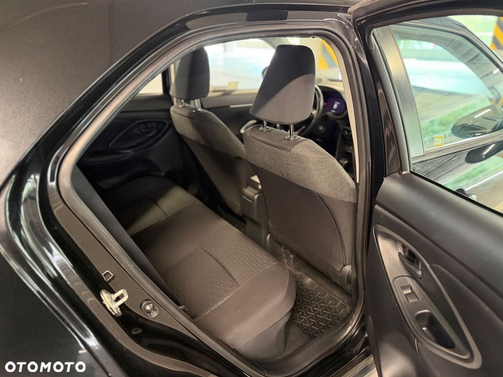 Toyota Yaris Cross Hybrid 1.5 Comfort - 16