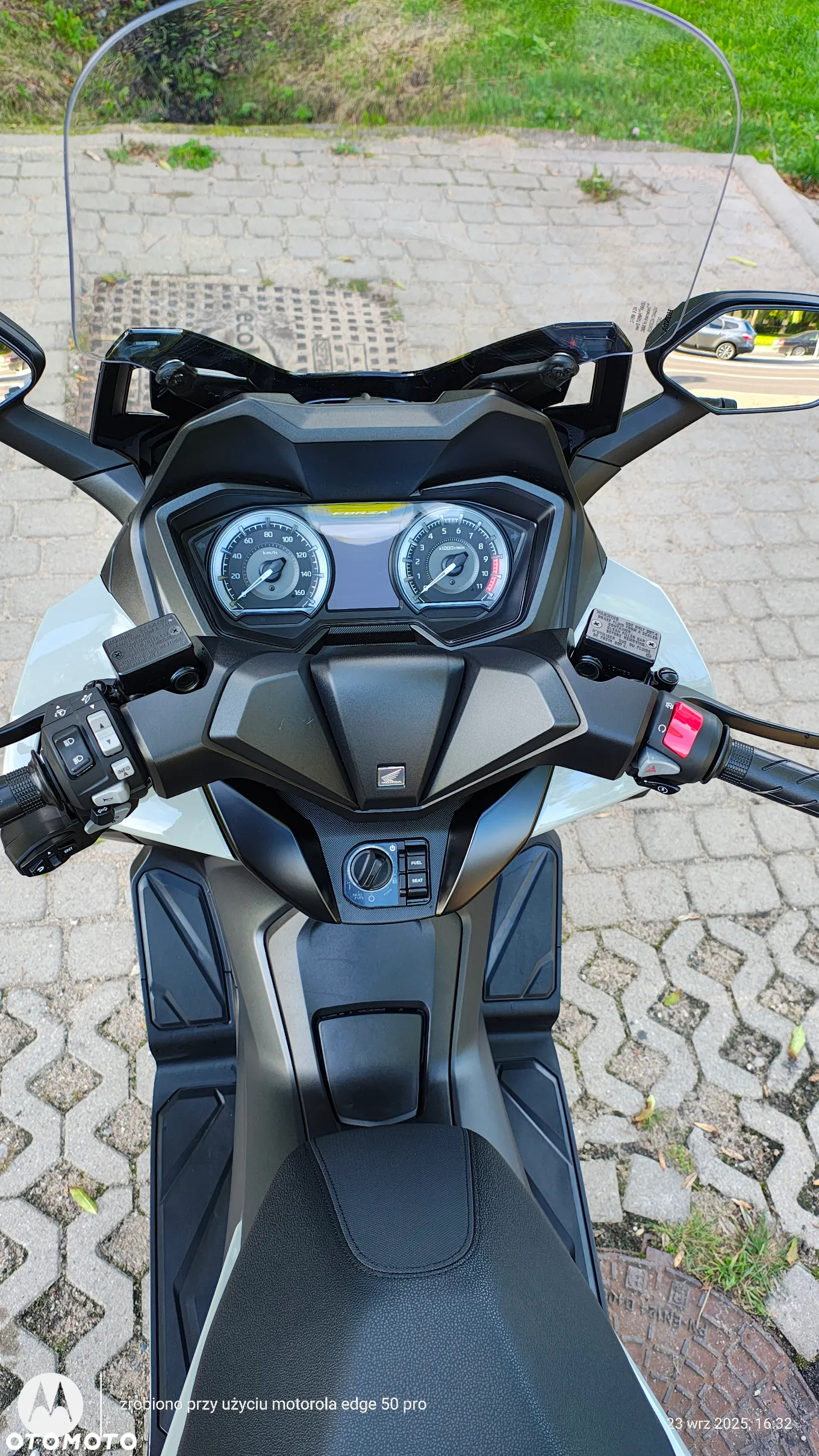Honda NSS - 6